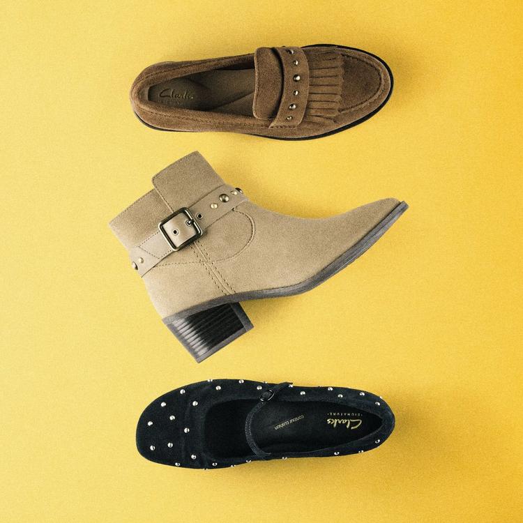 Women's casual sneakers
